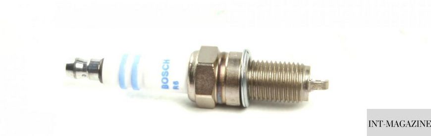 Никелевая свеча зажигания Bosch 0242135515 (1 электрод) BO 0242135515 фото