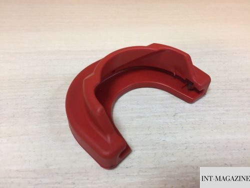Защитный наконечник AL-KO &ldquo;Soft-Dock&rdquo; для замкового устройства AK301, AK351 (691937) 691937 фото