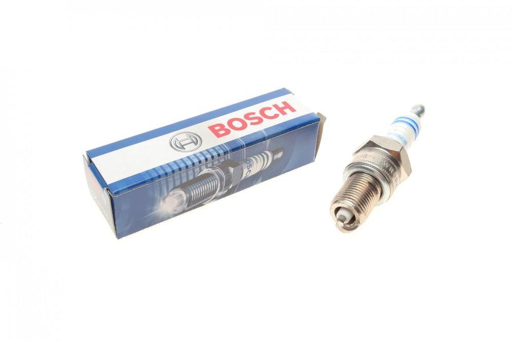 Нікелева свічка запалювання Bosch 0242229656 (1 електрод) BO 0242229656 фото