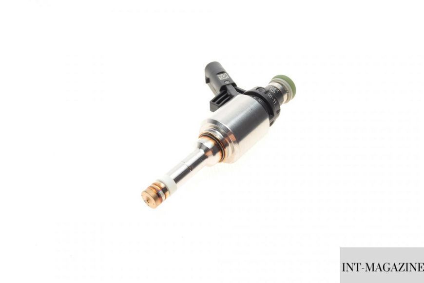 Форсунка паливна Volkswagen T5 T6 2.0TSI 11- (Bosch 026150001A) 026150001A фото