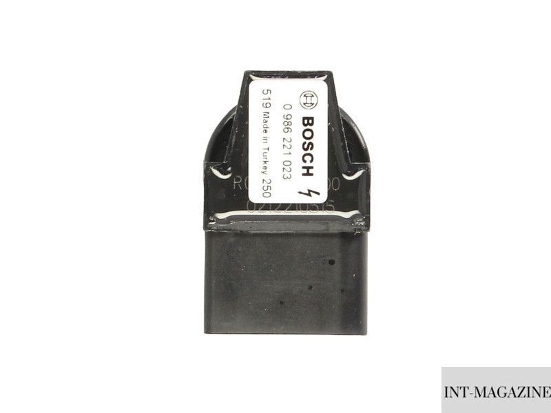 Котушка запалювання Bosch 0986221023 (Audi Seat Skoda Volkswagen) BO 0986221023 фото