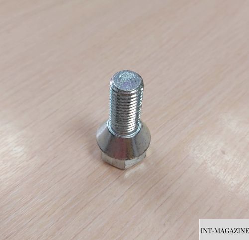 Болт колісний для маточини причепа ALKO М12х1,5 конічний кл.8.8 RL 1019 (1019-12024-88ZN15) 1019-12024-88ZN15 фото