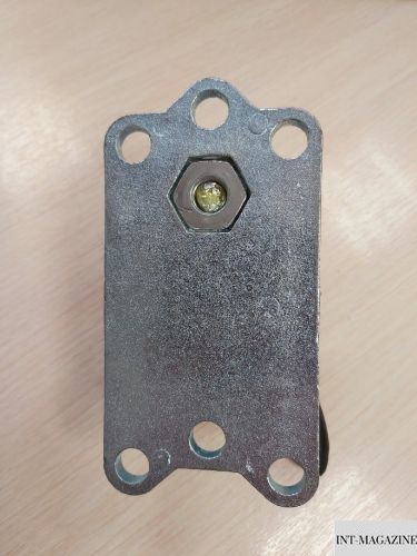 Хомут опорного колеса прицепа Winterhoff d48 мм 250 кг чугун (1860657) 1860657 фото