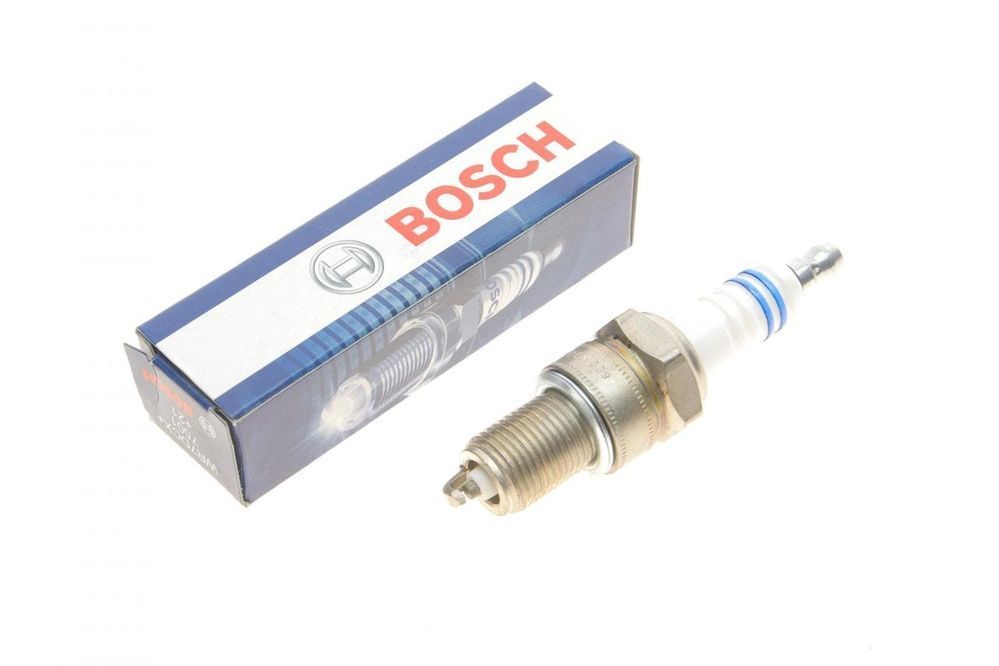 Нікелева свічка запалювання Bosch 0242235707 (1 електрод) BO 0242235707 фото