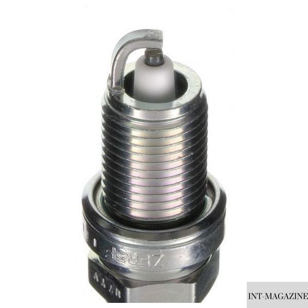 Никелевая свеча зажигания NGK ZFR5F-11 2262 (Honda Hyundai Kia Mazda Opel Dodge Fiat Alfa Romeo) 1 электрод ZFR5F-11 2262 фото